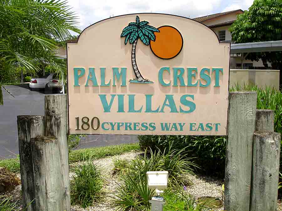 Palm Crest Villas Signage